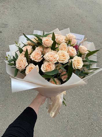 Букет Кремовые розы Латте в Рычково